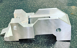 Base en Aluminio 1